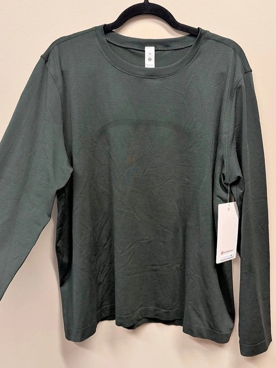 lululemon athletica Tops - lululemon Swiftly Relaxed Long Sleeve Green Size 10 NWT